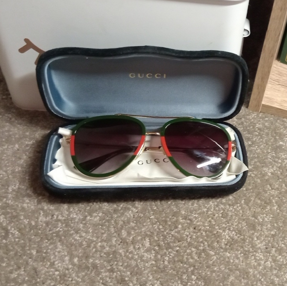 Gucci Red and Green Aviator Sunglasses